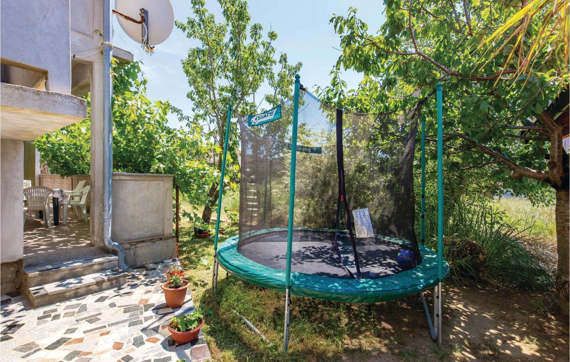 Lovely Apartment In Lopar With Wifi Kültér fotó